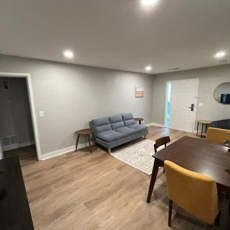Aksarben Apt-Close To Uno & I80 Omaha Eksteriør billede